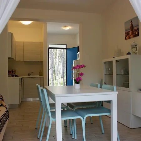 公寓 Antonietta 4, Relax Nella Pineta *